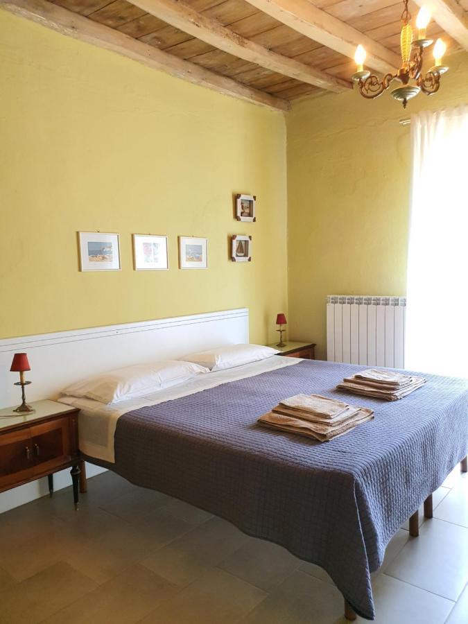 Il Casolare Del Medio Olona Bed & Breakfast Fagnano Olona Luaran gambar
